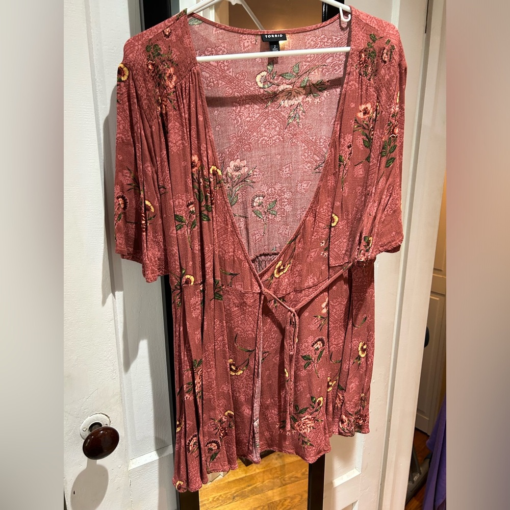 Torrid pink/orange peasant blouse